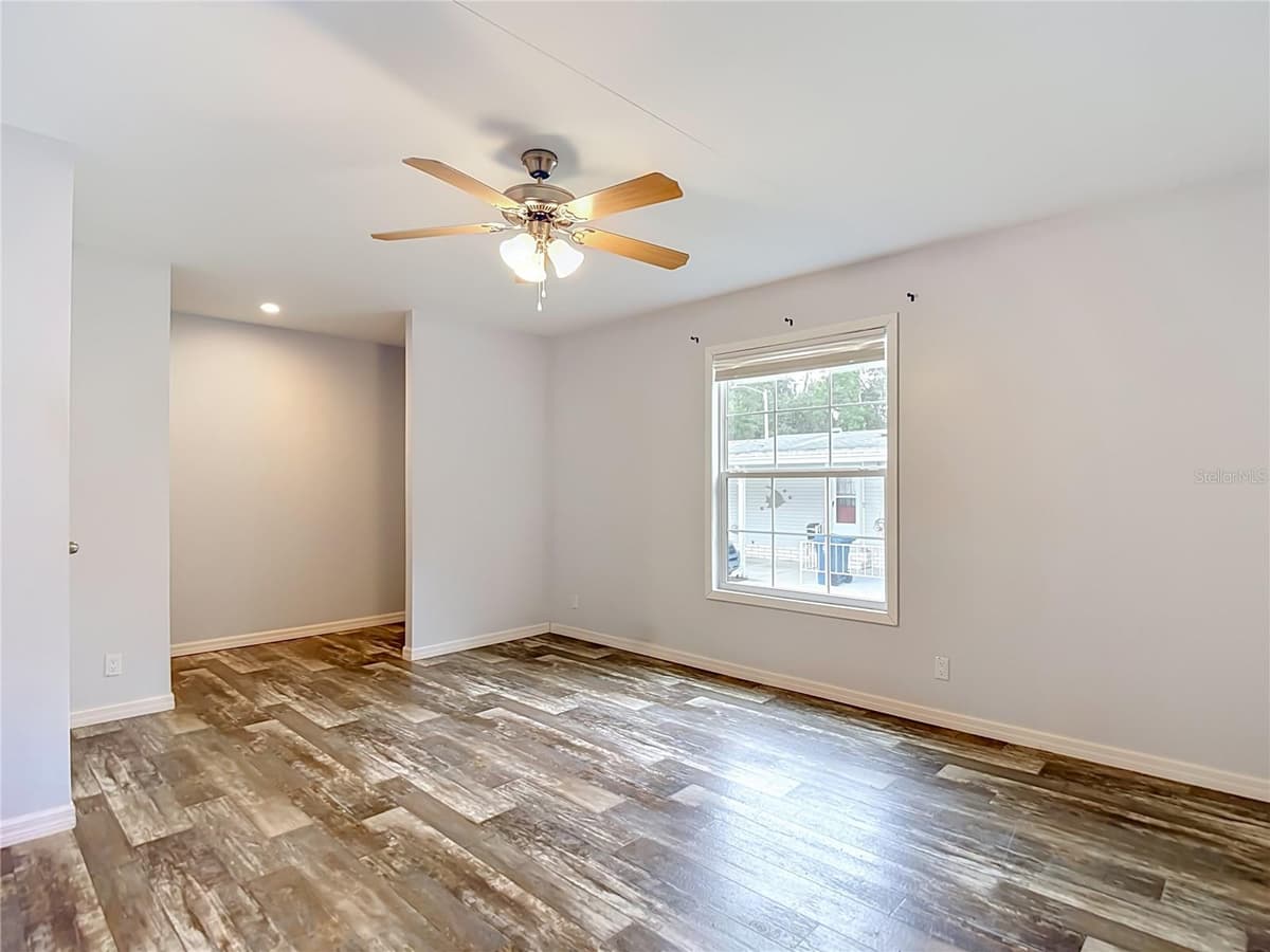 2908 KINGSWOOD CIRCLE — photo 36 of 54