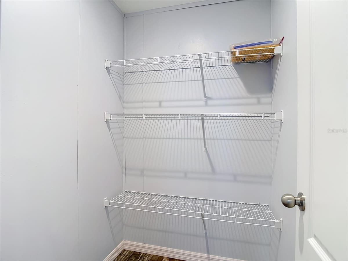 2908 KINGSWOOD CIRCLE — photo 41 of 54