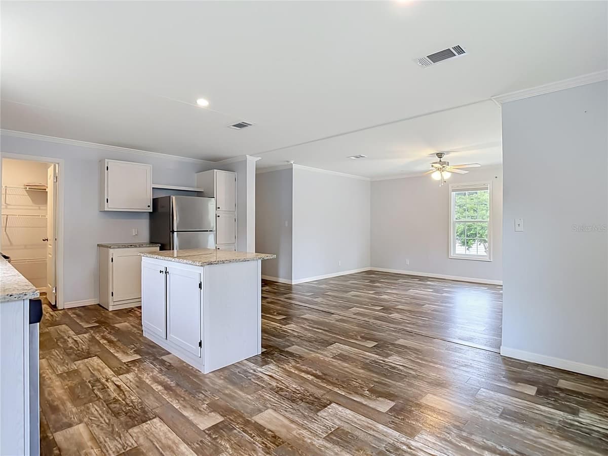 2908 KINGSWOOD CIRCLE — photo 17 of 54