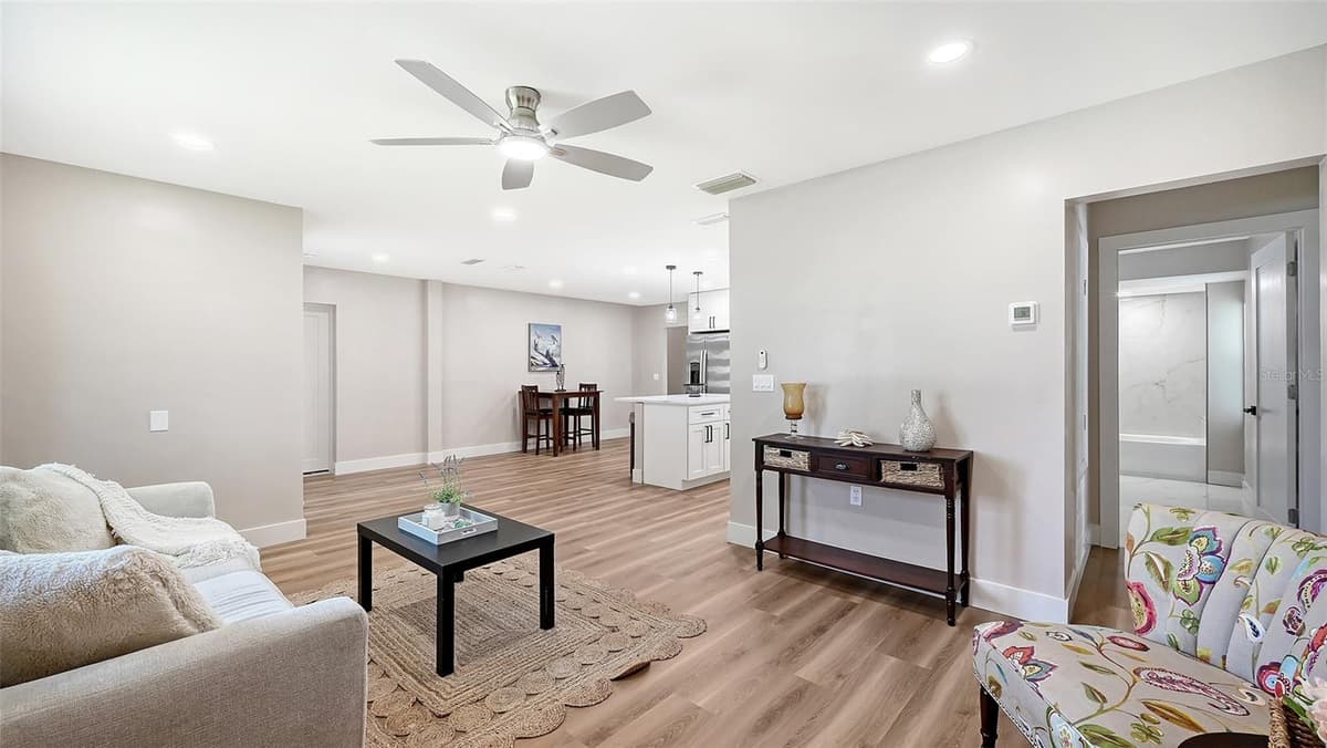 2329 ROSE STREET — photo 12 of 50