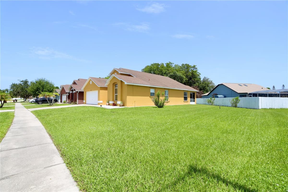 2169 REMINGTON POINTE BOULEVARD — photo 42 of 50