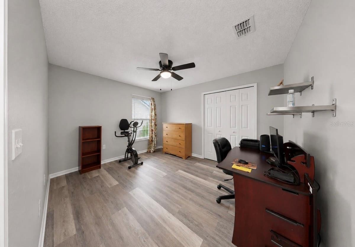 12740 LAKE VISTA DRIVE — photo 38 of 43