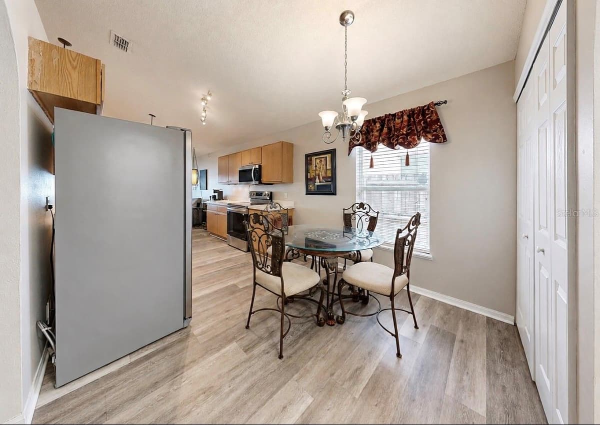 12740 LAKE VISTA DRIVE — photo 23 of 43