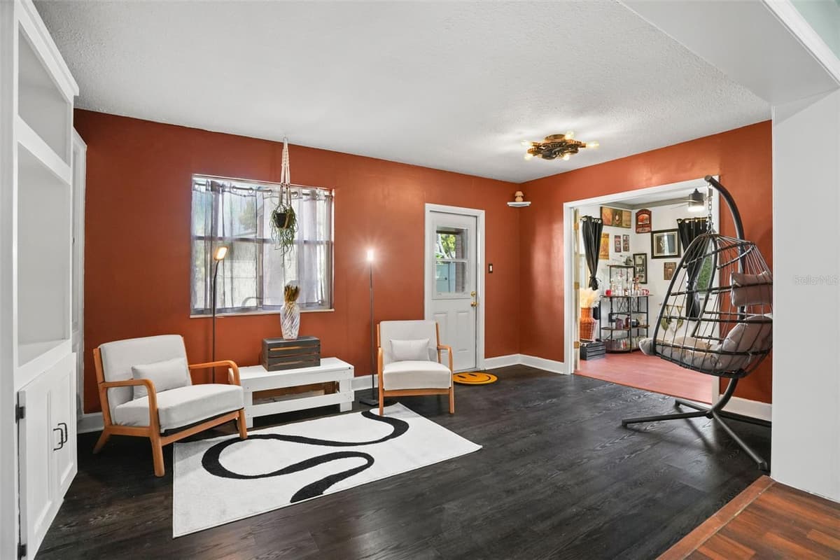 1564 SANTA MONICA DRIVE — photo 14 of 34