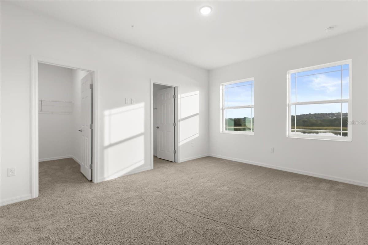 915 LAKEFRONT VILLAGE DRIVE — photo 19 of 30