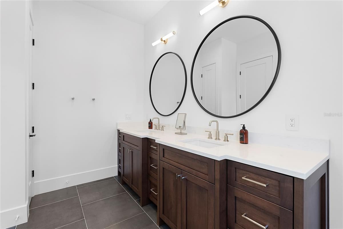 320 EVANSDALE ROAD — photo 40 of 60