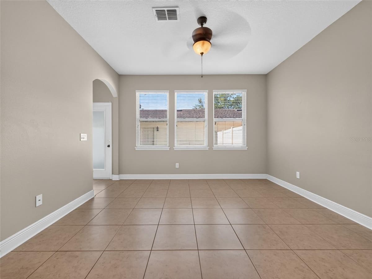 865 BELLES FERRY LOOP — photo 18 of 49