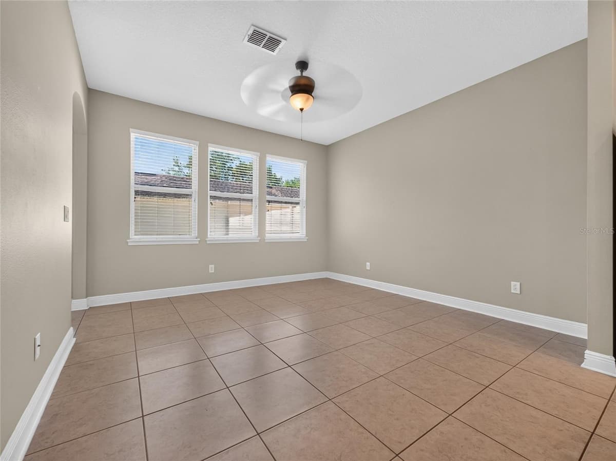 865 BELLES FERRY LOOP — photo 16 of 49