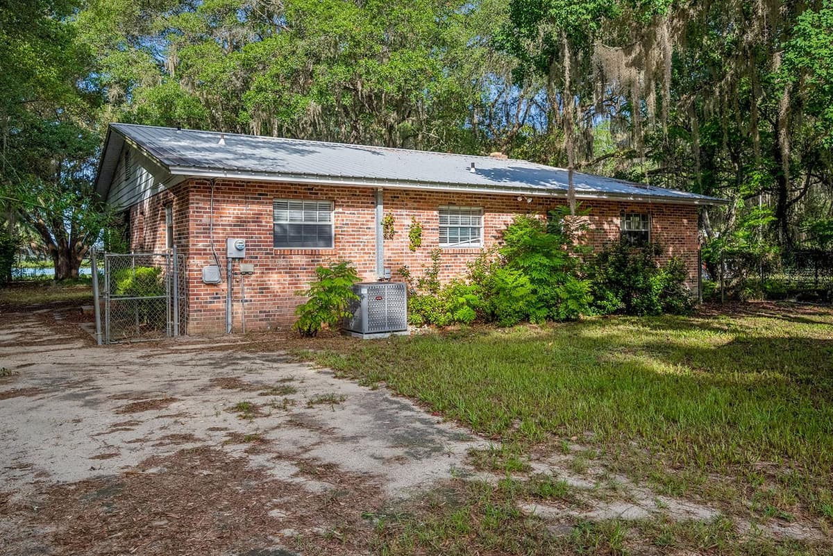 7908 LAKE GENEVA LANE — photo 1 of 45