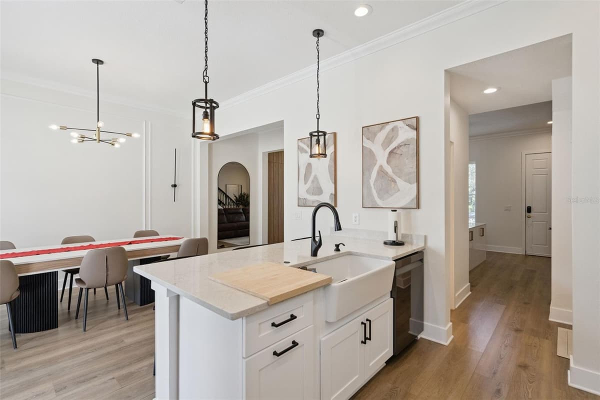 1134 CELEBRATION AVENUE — photo 6 of 20