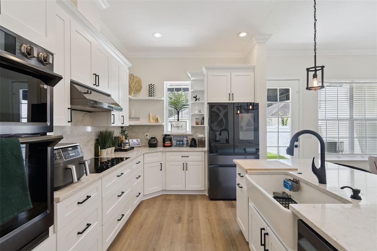 1134 CELEBRATION AVENUE — photo 8 of 20