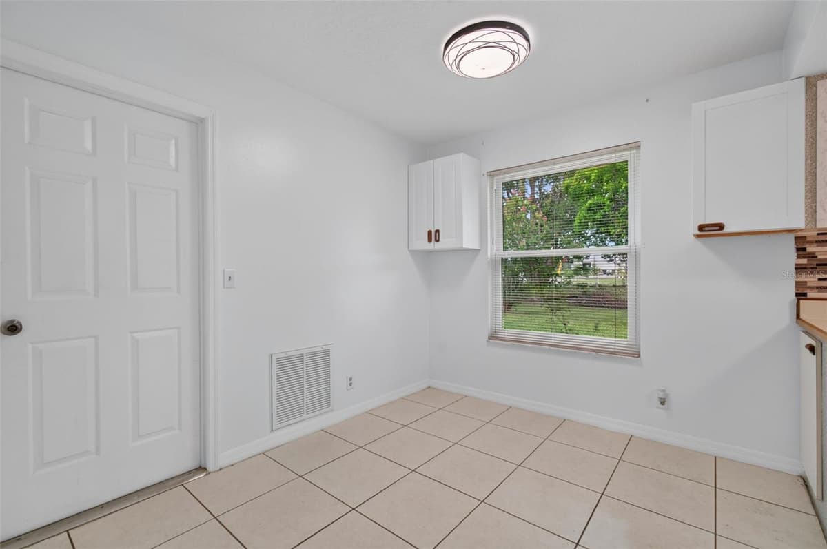 3341 44TH COURT — photo 19 of 47