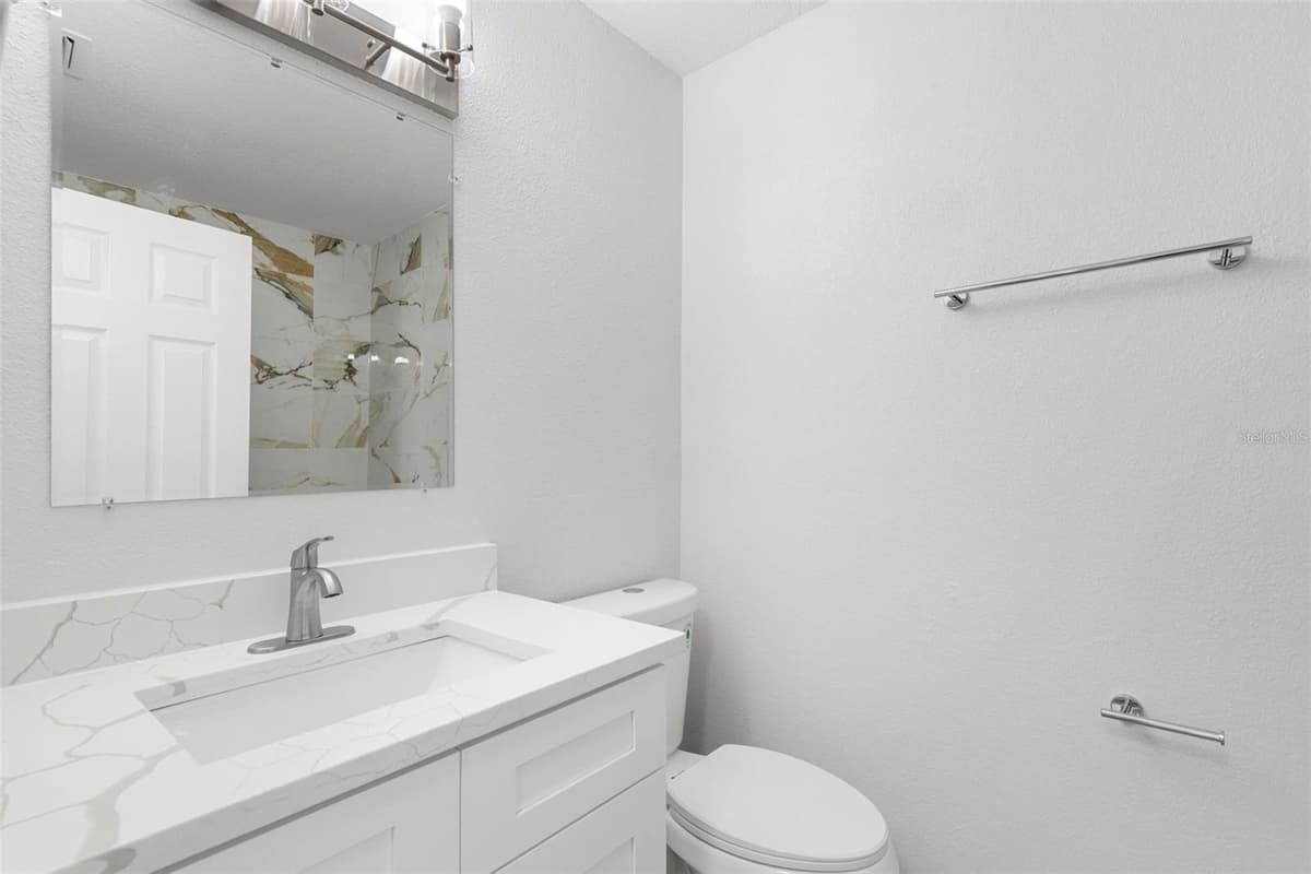 11651 SUNSHINE POND ROAD — photo 30 of 50