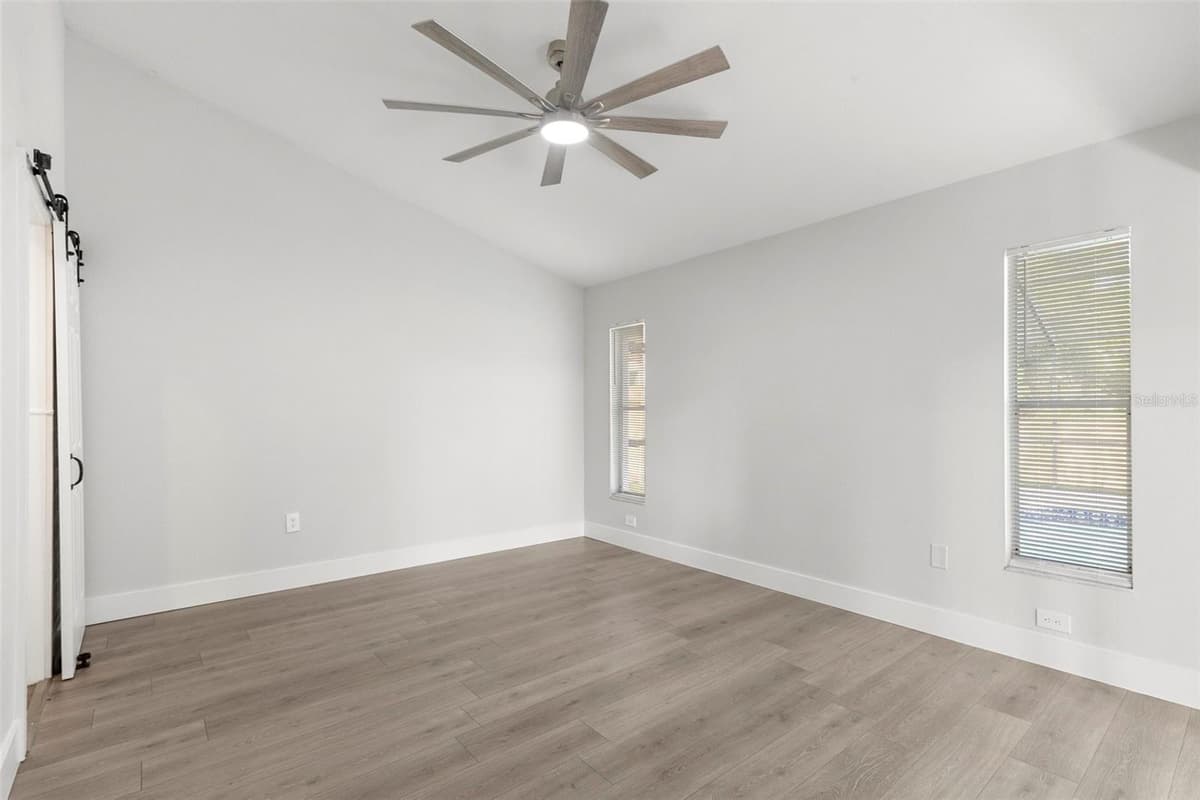 11651 SUNSHINE POND ROAD — photo 14 of 50