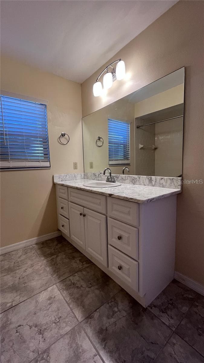 5816 MONROE ROAD — photo 18 of 20