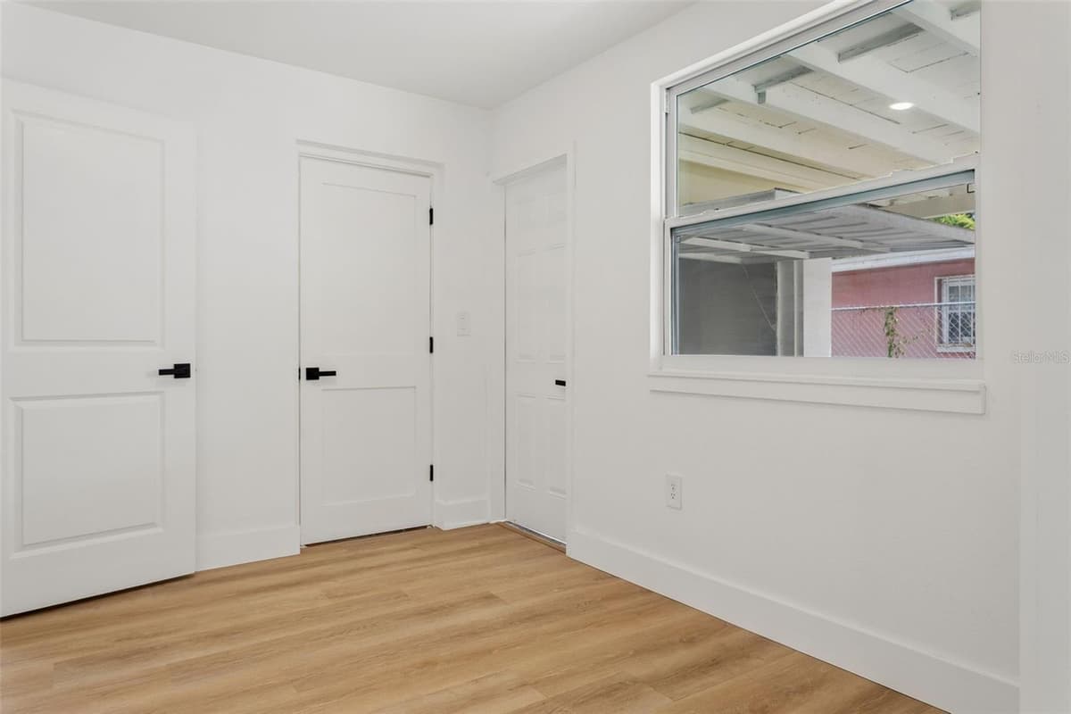 1421 26TH AVENUE — photo 15 of 22