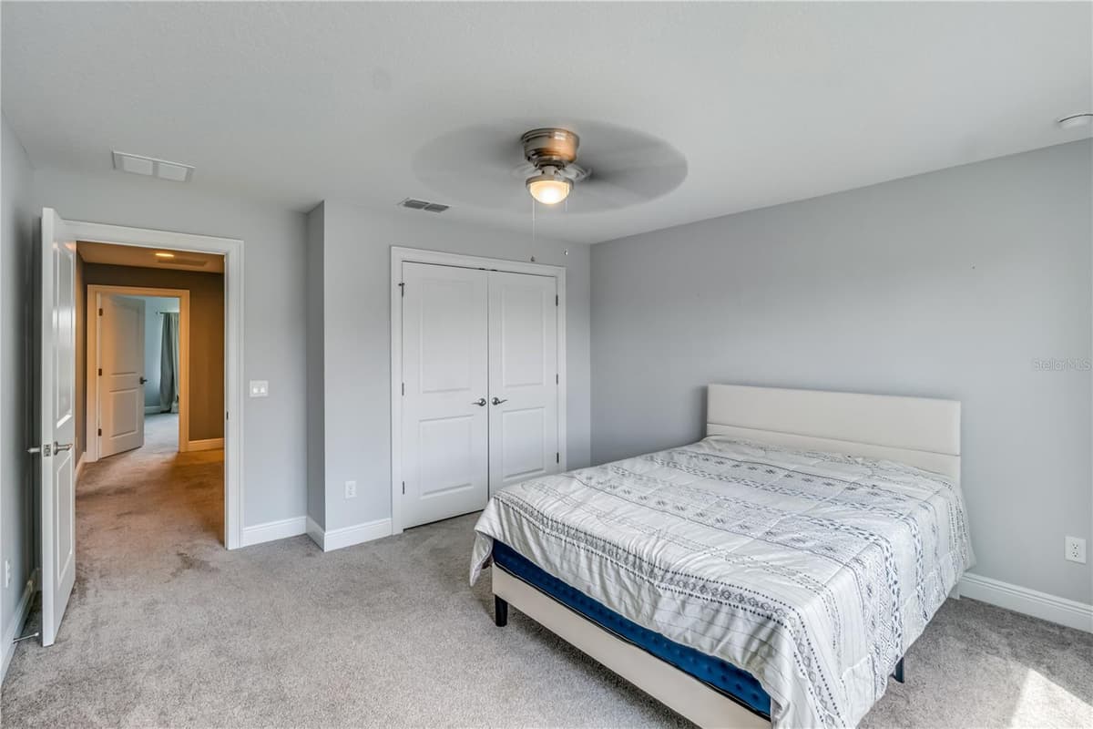 728 LAKE DIAMOND AVENUE — photo 46 of 62