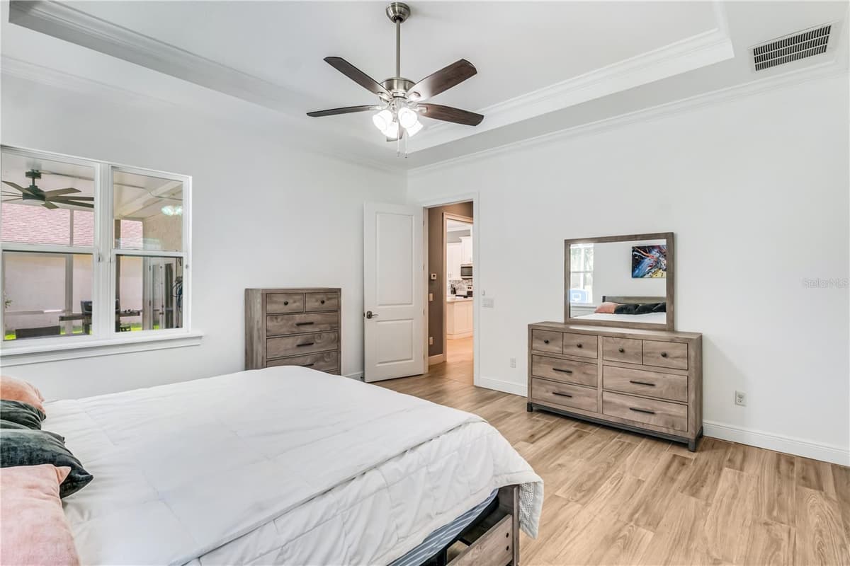 728 LAKE DIAMOND AVENUE — photo 37 of 62