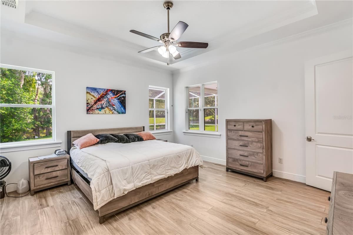 728 LAKE DIAMOND AVENUE — photo 36 of 62