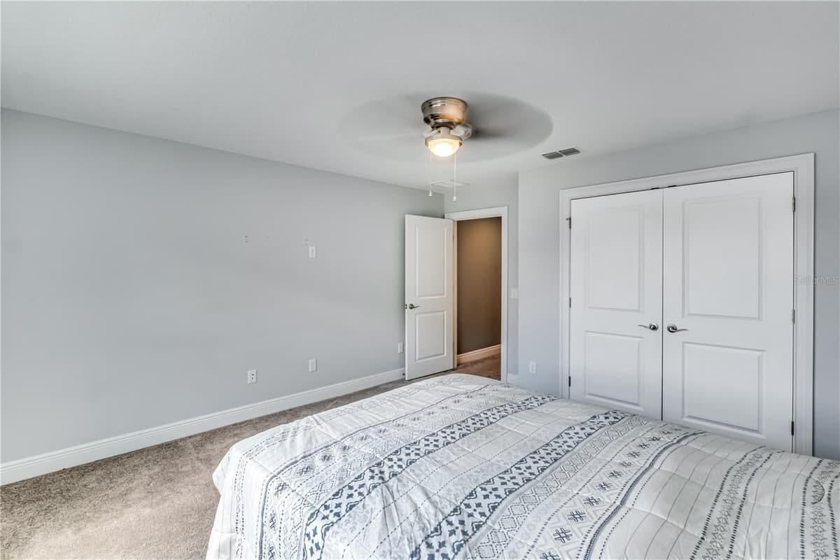 728 LAKE DIAMOND AVENUE — photo 47 of 62