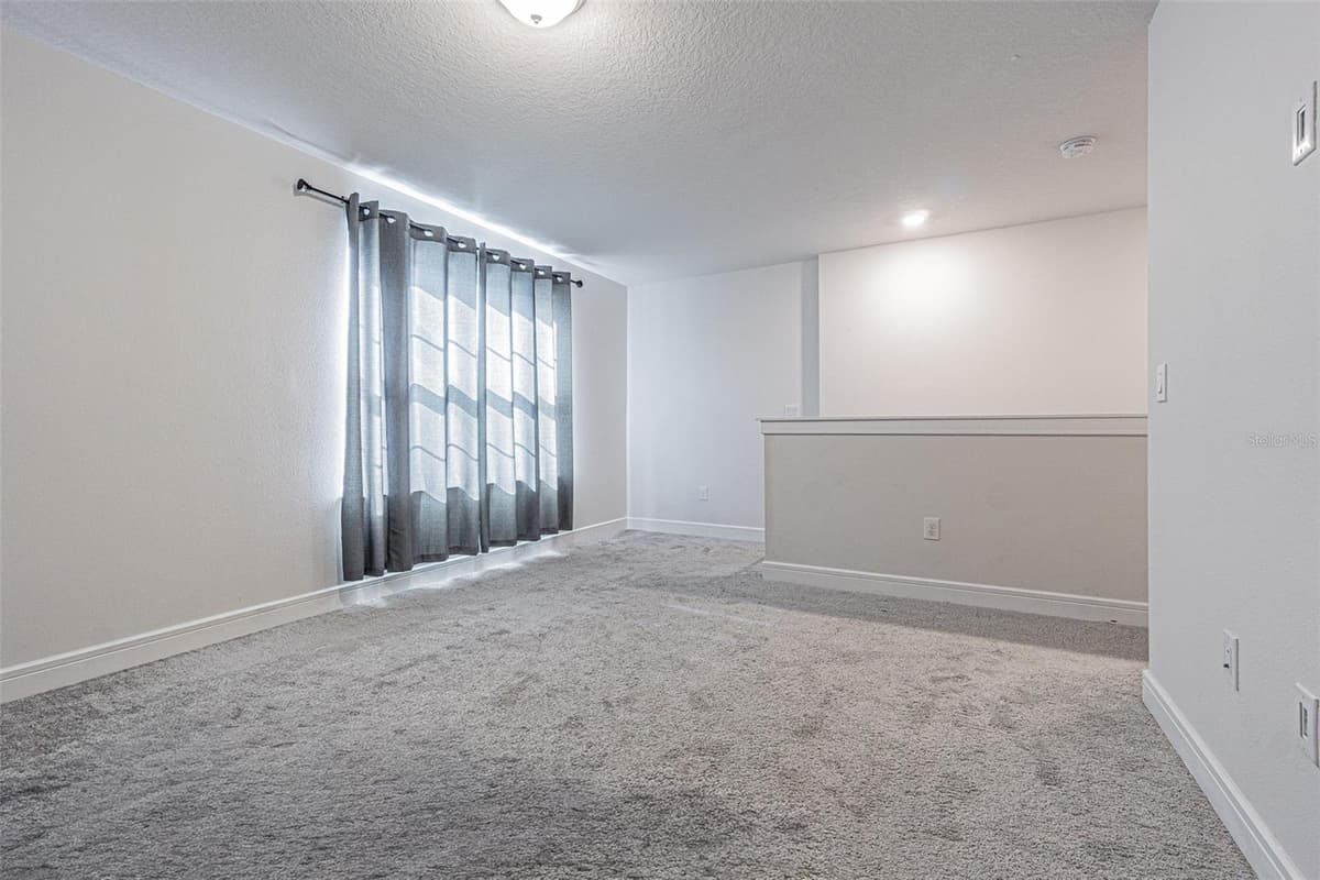 21027 MONZA LOOP — photo 12 of 30