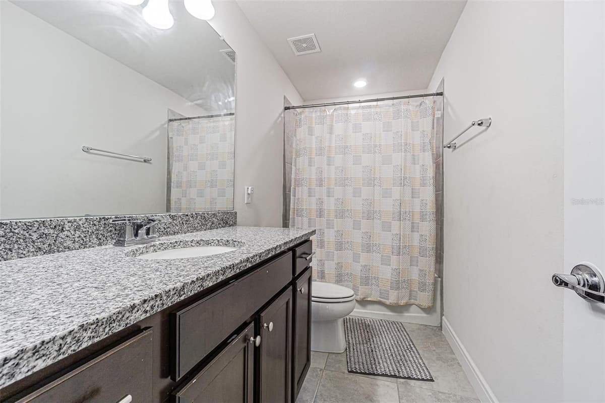 21027 MONZA LOOP — photo 15 of 30