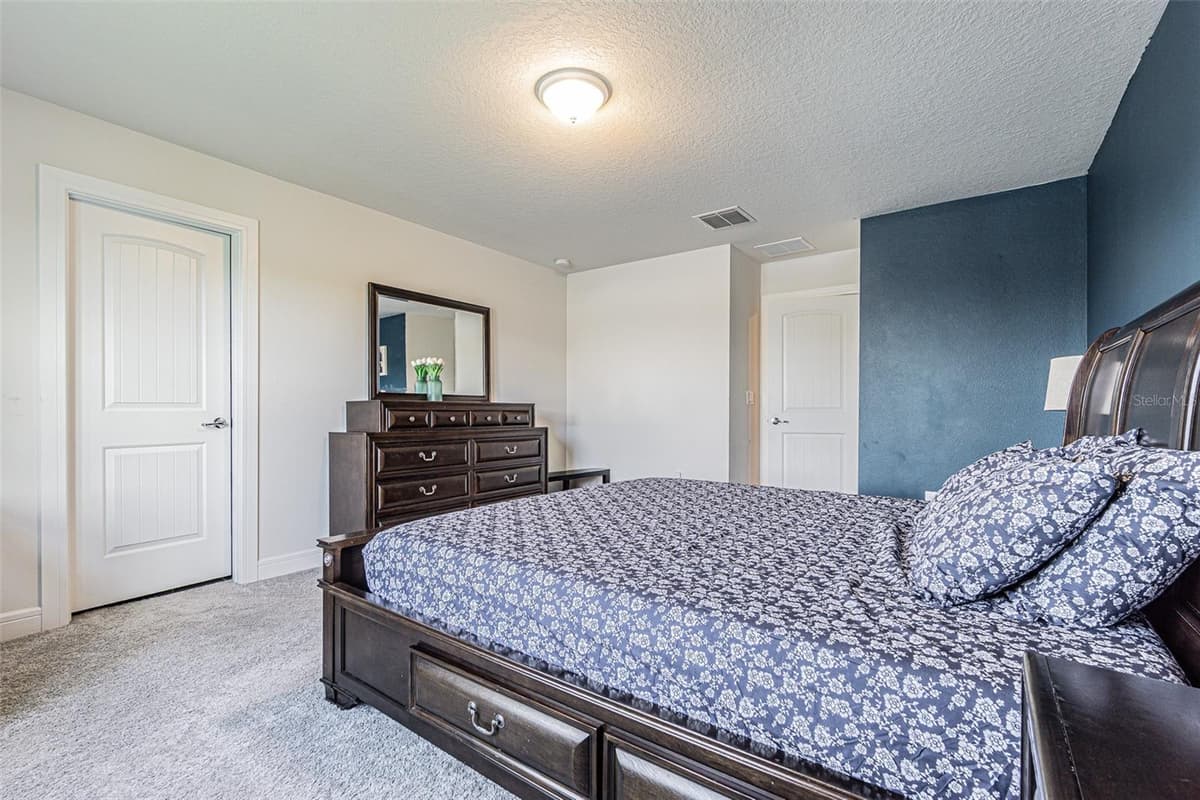 21027 MONZA LOOP — photo 19 of 30