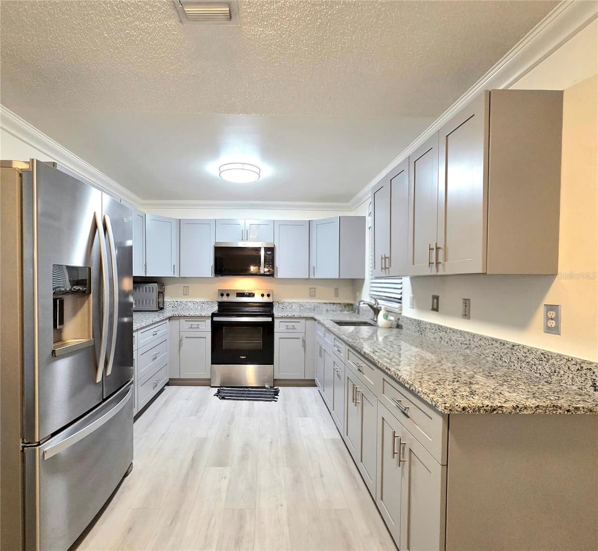 2245 ELIZABETH DRIVE — photo 11 of 32