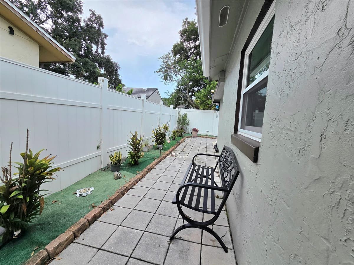 2245 ELIZABETH DRIVE — photo 27 of 32