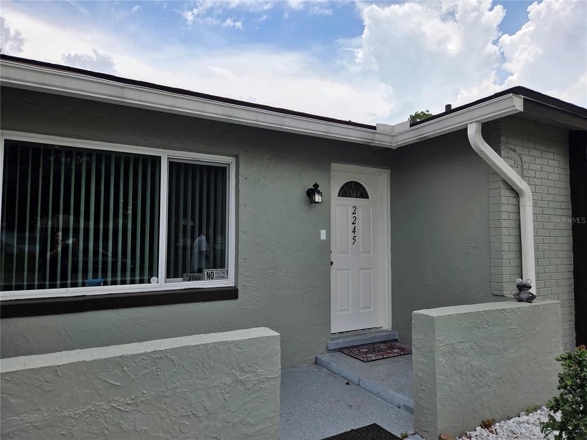 2245 ELIZABETH DRIVE — photo 4 of 32