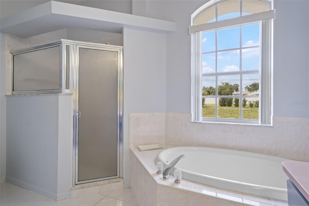 7401 BLACKBIRD AVENUE — photo 33 of 54