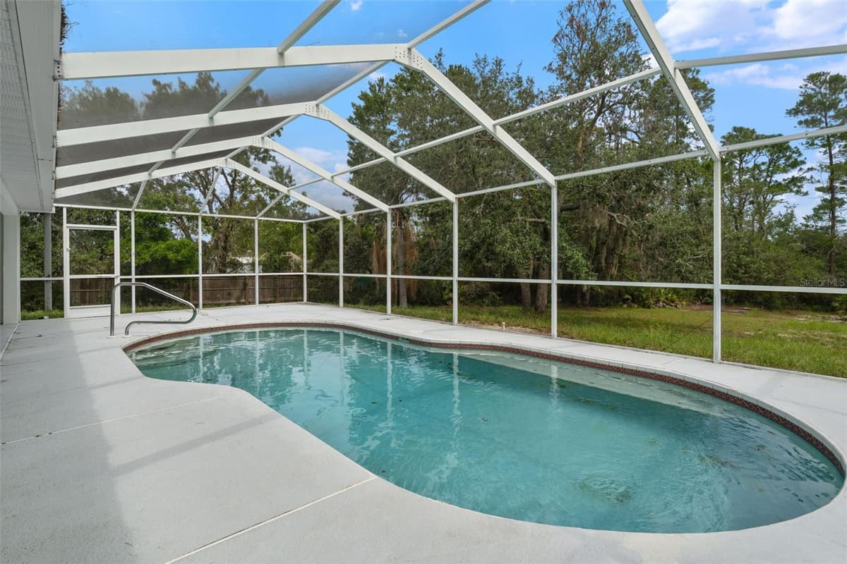 7401 BLACKBIRD AVENUE — photo 43 of 54