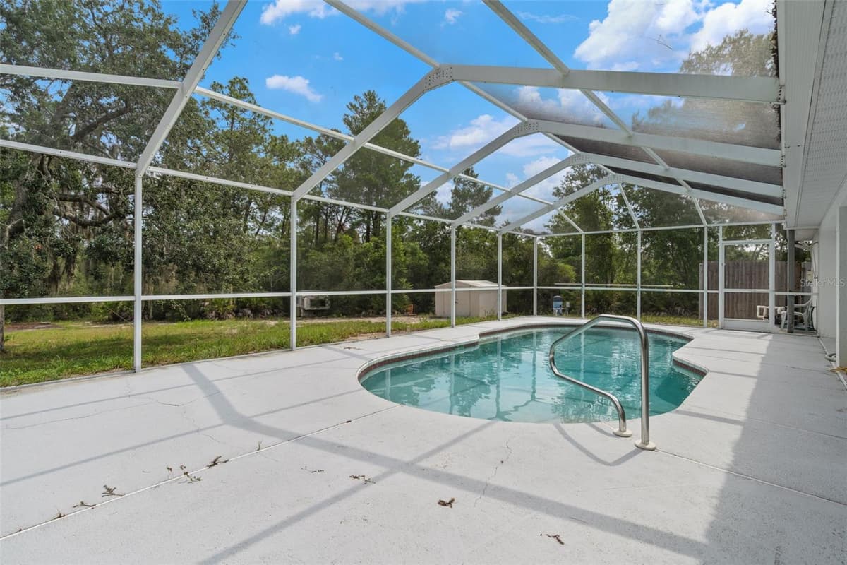 7401 BLACKBIRD AVENUE — photo 46 of 54