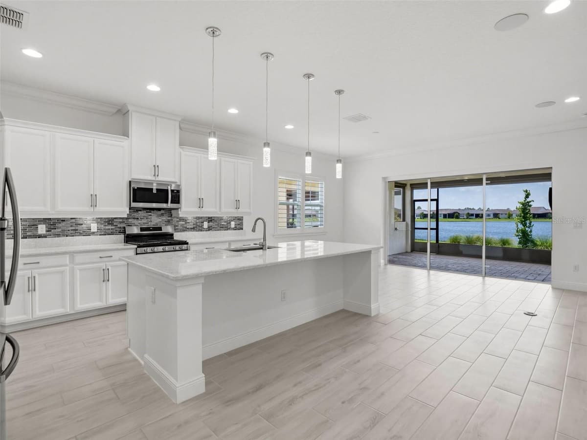 2680 REDBLUSH TERRACE — photo 10 of 54