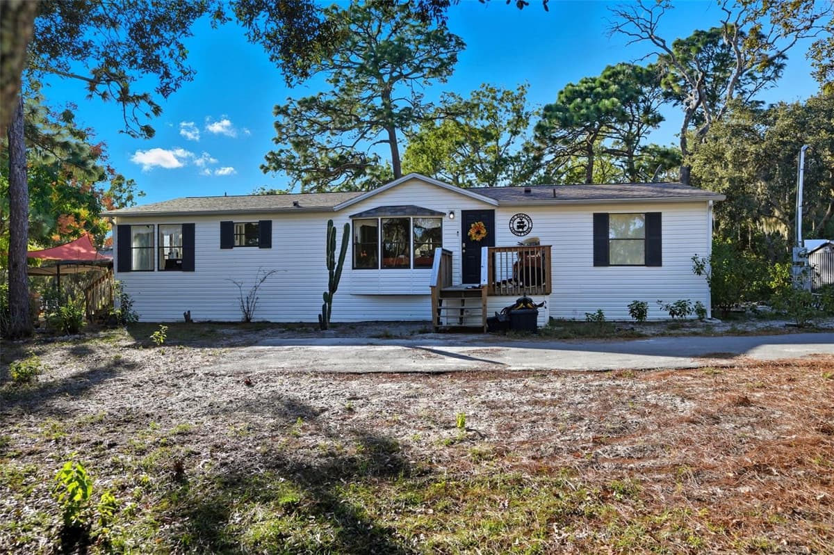 17539 EDWIN TERRACE — photo 1 of 37