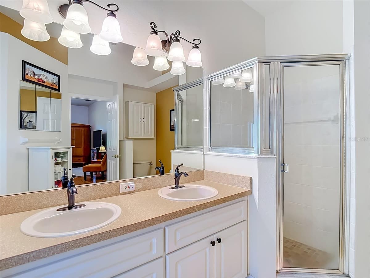 13540 PLANTATION LAKE CIRCLE — photo 26 of 61