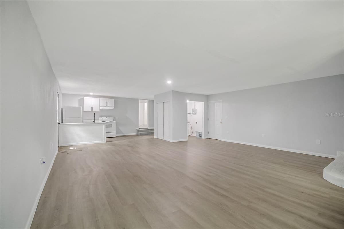 1504 LINE STREET — photo 20 of 46