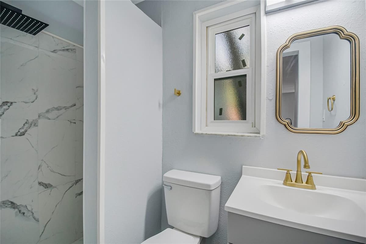 1504 LINE STREET — photo 15 of 46