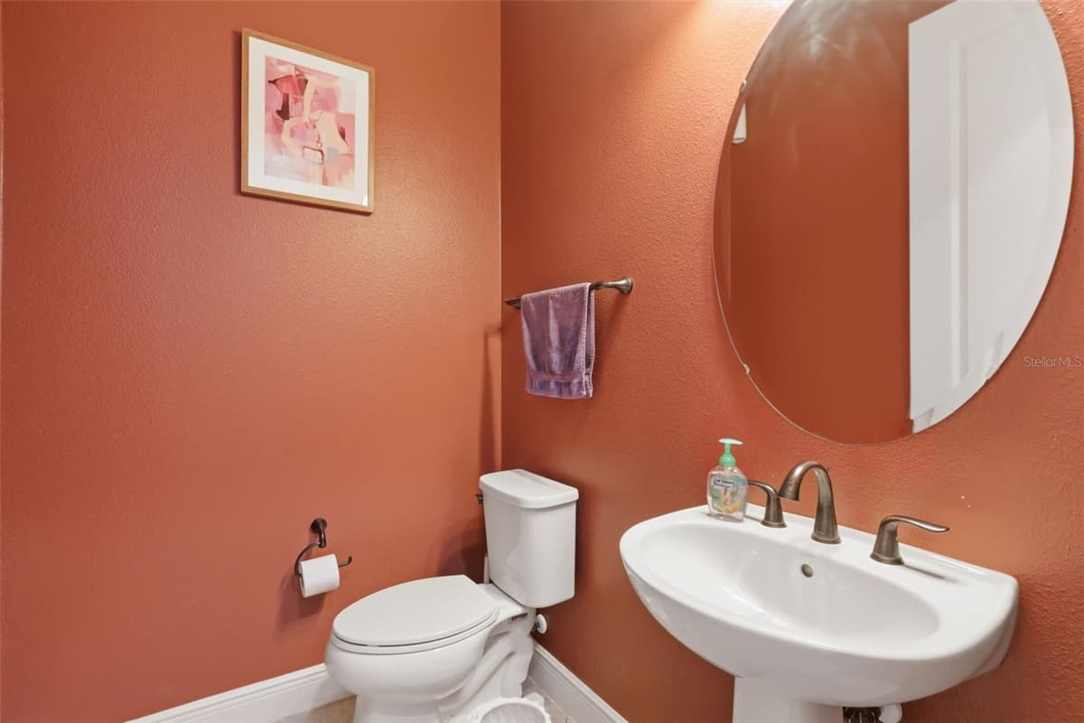 273 SILVER MAPLE ROAD — photo 20 of 33