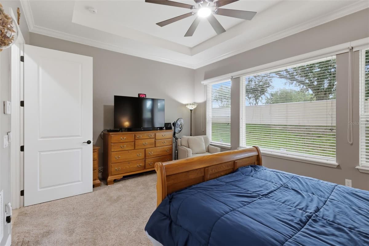 273 SILVER MAPLE ROAD — photo 15 of 33