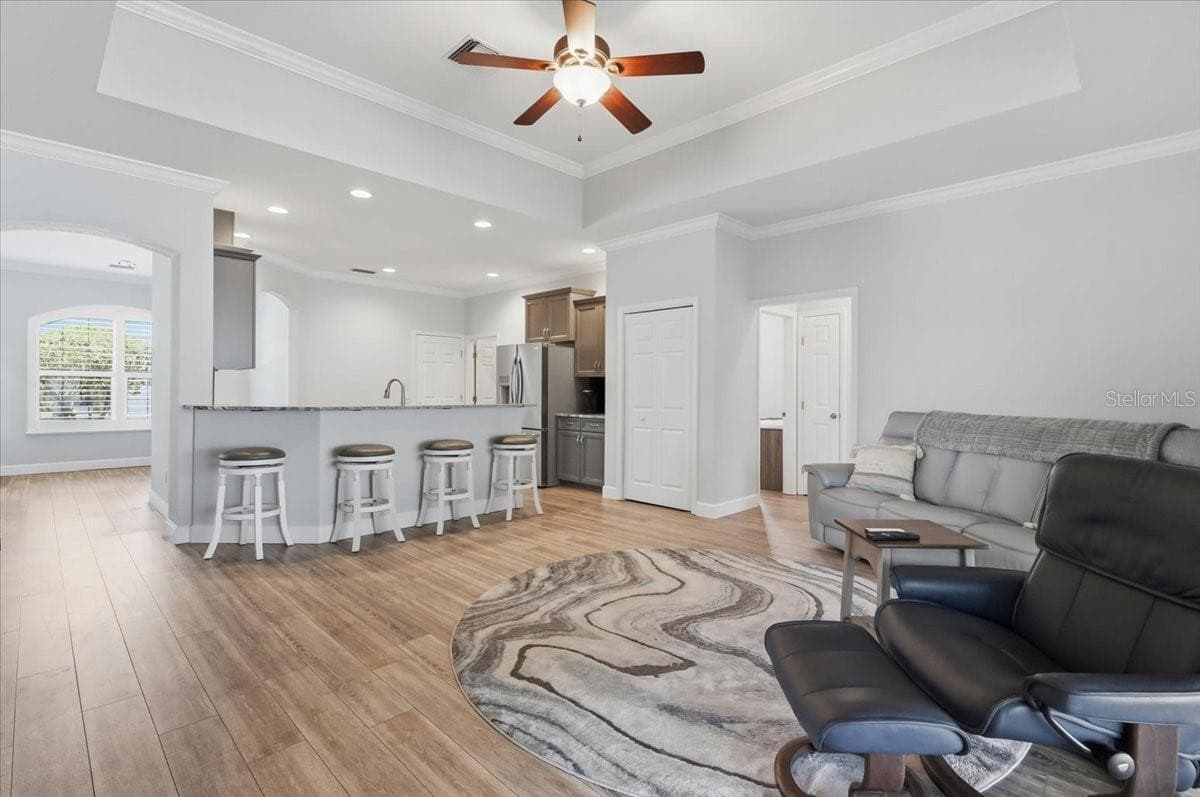 3221 OAK TREE LANE — photo 24 of 82
