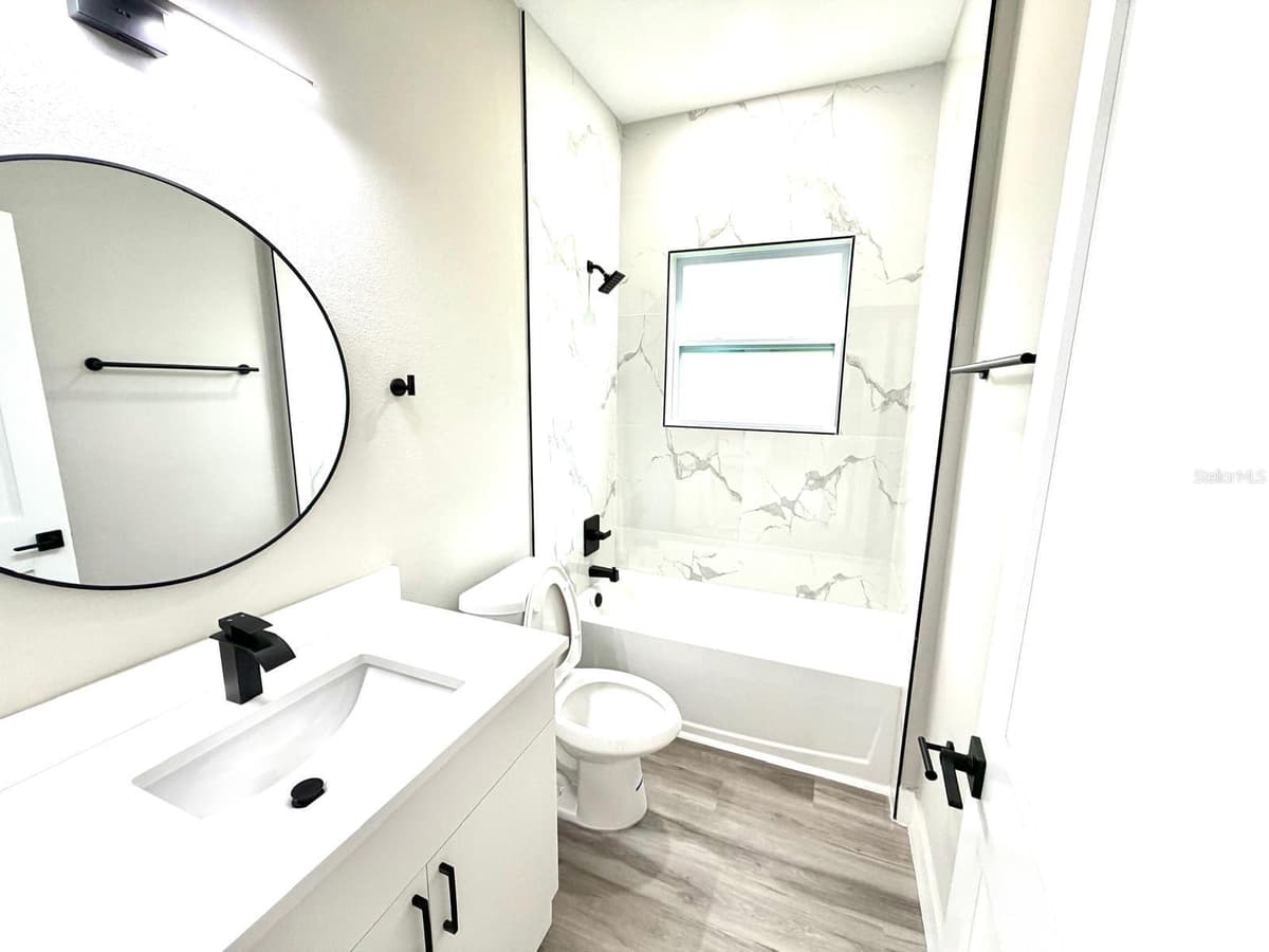1864 ROSEBORO DRIVE — photo 8 of 24