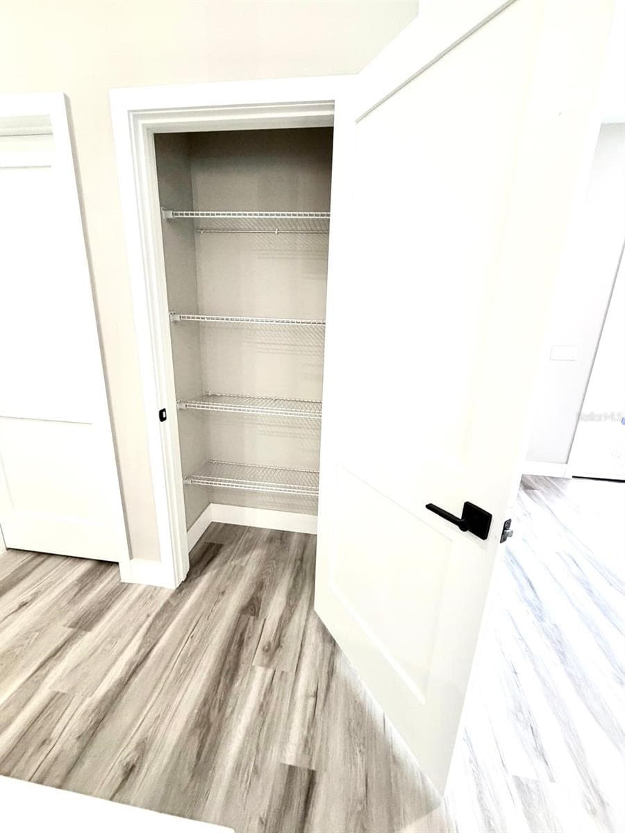1864 ROSEBORO DRIVE — photo 10 of 24