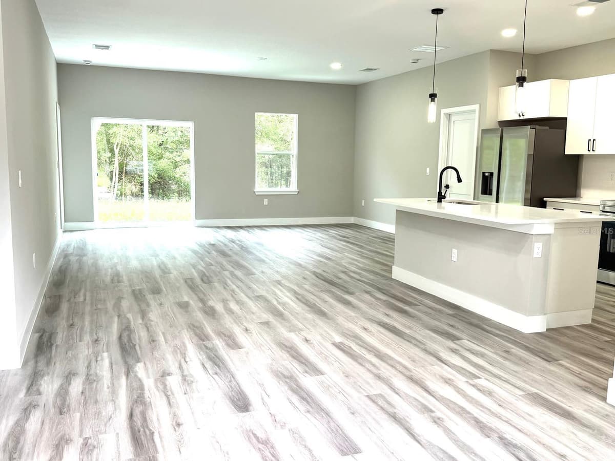 1864 ROSEBORO DRIVE — photo 6 of 24