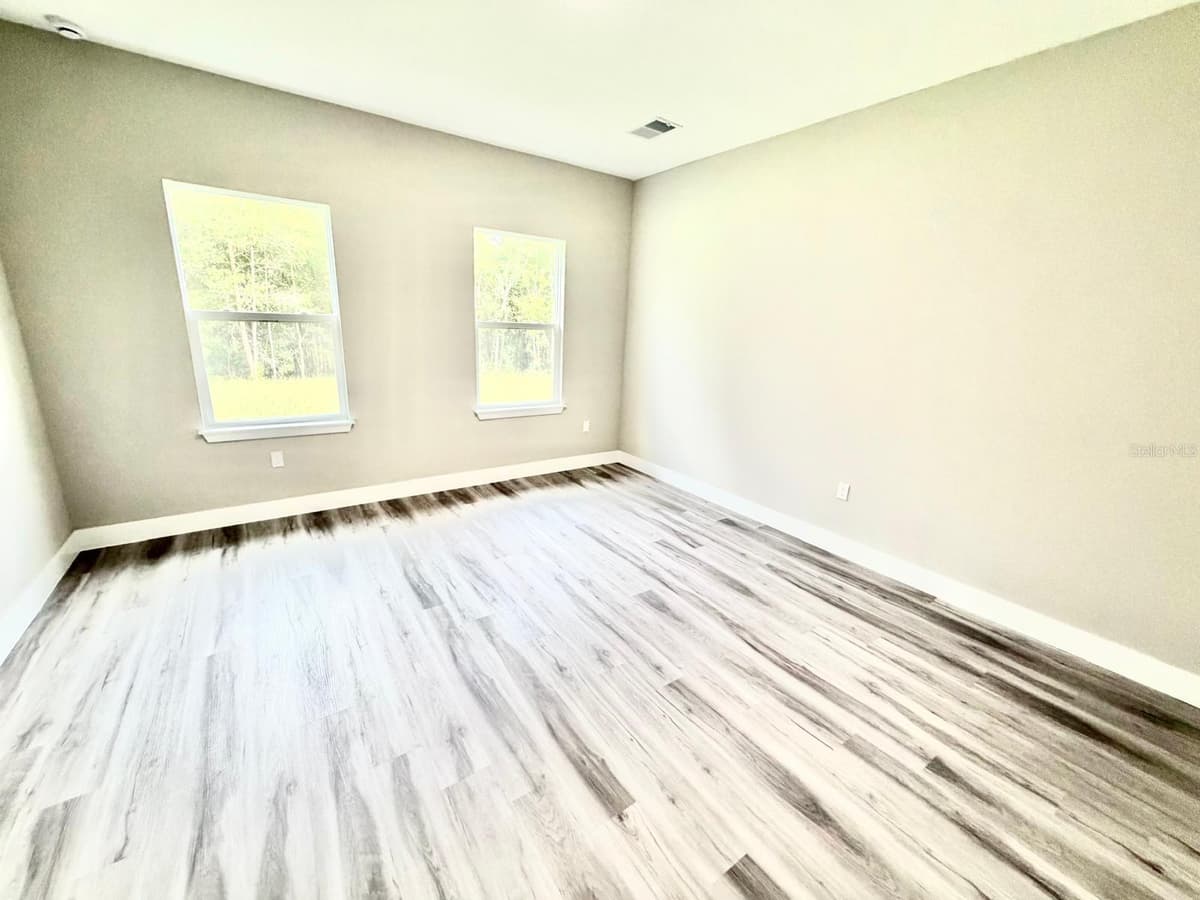 1864 ROSEBORO DRIVE — photo 14 of 24