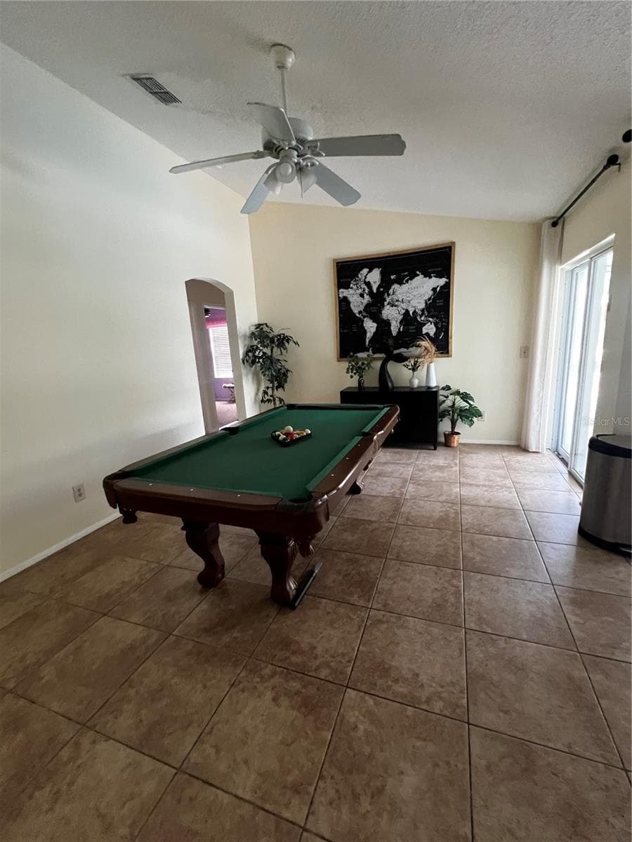 7748 INDIAN RIDGE TRAIL — photo 2 of 28