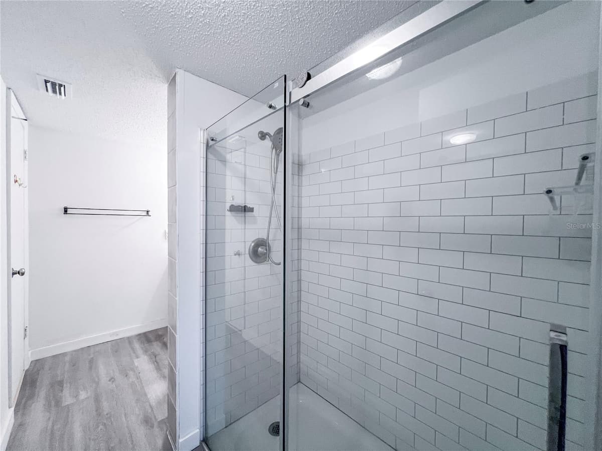 4204 HERON WAY — photo 9 of 24
