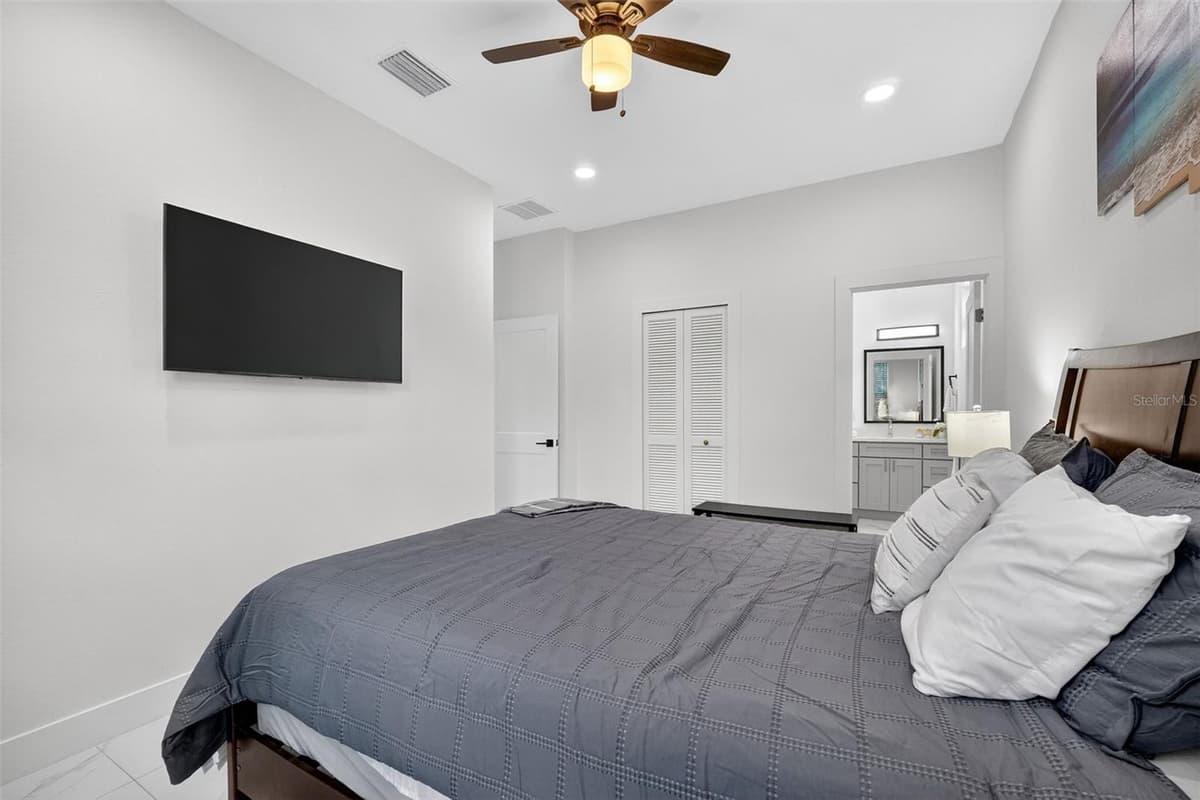 11710 BRADLEY ROAD — photo 33 of 76