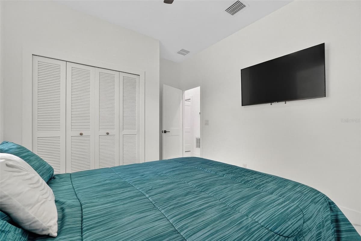 11710 BRADLEY ROAD — photo 42 of 76