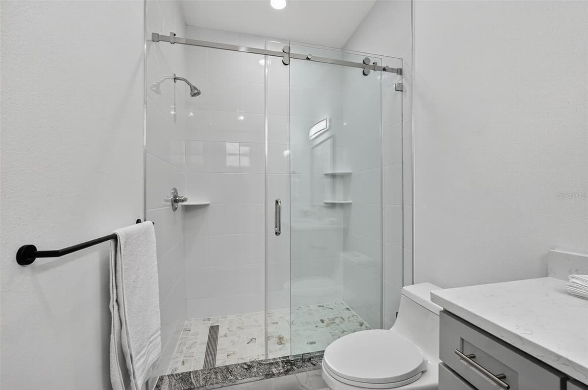 11710 BRADLEY ROAD — photo 38 of 76